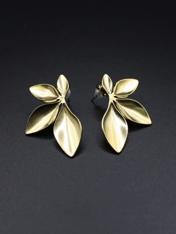 Chic Gold Leaf Earrings for Women- Stainless Steel Stud - gg000008