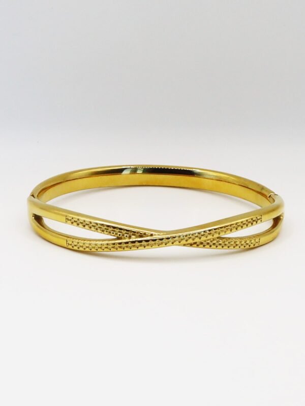 Infinity-Shape Gold-Plated Bangle