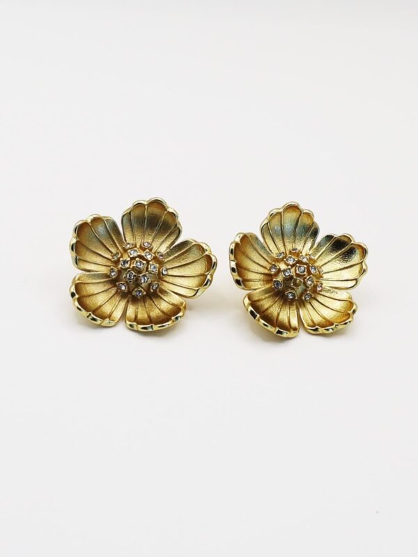 Golden Poppy Flower Stud Earrings - gg000072