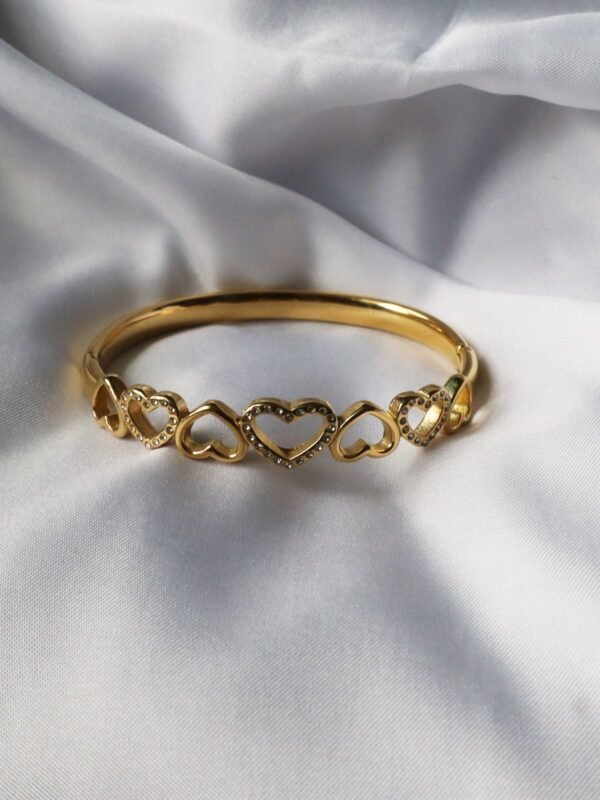 Gold Plated Stainless Steel Heart Bangle - gg000108